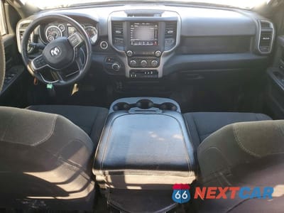 Zdjęcie 8 z 11 samochodu: 2021 RAM 2500 TRADESMAN VIN:3C6UR4HJ5MG648387 - miniatura