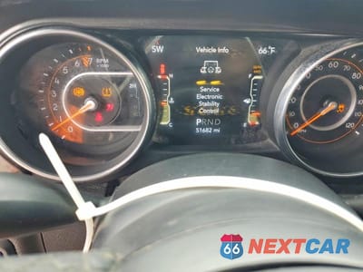 Zdjęcie 9 z 12 samochodu: 2019 JEEP WRANGLER UNLIMITED SPORT VIN:1C4HJXDG7KW650380 - miniatura