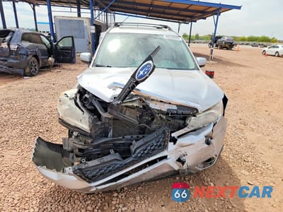 Piąte zdjęcie samochodu w środku: 2014 SUBARU FORESTER 2.5I PREMIUM VIN:JF2SJAEC8EH456983 - miniatura