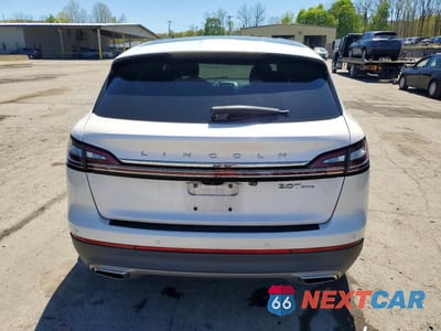 Zdjęcie 6 z 13 samochodu: 2019 LINCOLN NAUTILUS RESERVE VIN:2LMPJ8L99KBL30242 - miniatura