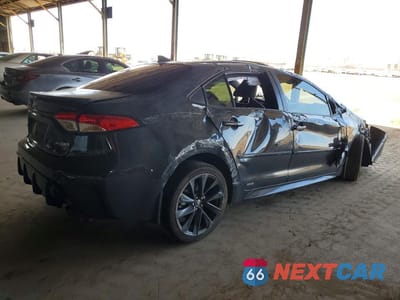 Trzecie zdjęcie samochodu z tyłu: 2023 TOYOTA COROLLA HYBRID SE VIN:JTDBDMHE5P3000850 - miniatura