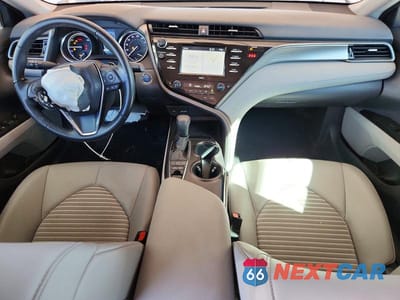 Zdjęcie 8 z 12 samochodu: 2020 TOYOTA CAMRY SE VIN:4T1G31AKXLU544641 - miniatura