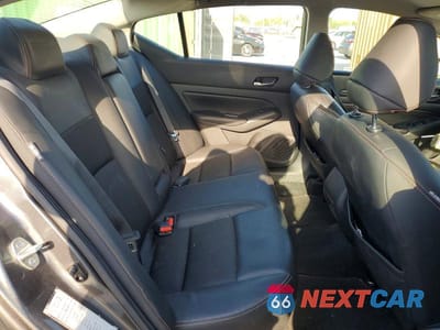 Zdjęcie 10 z 12 samochodu: 2021 NISSAN ALTIMA SR VIN:1N4BL4CV7MN377860 - miniatura