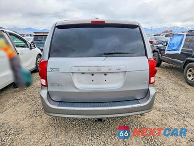 Zdjęcie 6 z 14 samochodu: 2014 DODGE GRAND CARAVAN SXT VIN:2C4RDGCGXER296784 - miniatura