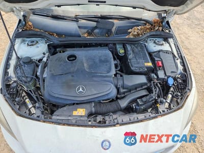 Zdjęcie 11 z 12 samochodu: 2014 MERCEDES-BENZ CLA 250 VIN:WDDSJ4EB1EN067892 - miniatura