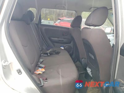 Zdjęcie 10 z 11 samochodu: 2012 KIA SOUL BASE VIN:KNDJT2A54C7422687 - miniatura