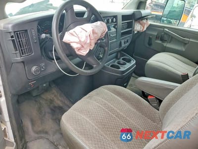 Zdjęcie 8 z 13 samochodu: 2017 CHEVROLET EXPRESS G3500 DELIVERY TRUCK VIN:1HA3GSCG1HN009734 - miniatura