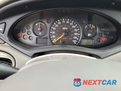 Zdjęcie 9 z 12 samochodu: 2003 FORD FOCUS SE VIN:1FAFP34P03W339556 - miniatura
