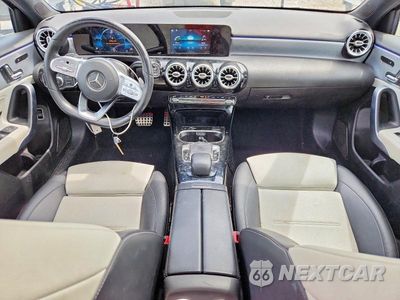 Zdjęcie 8 z 12 samochodu: 2019 MERCEDES-BENZ A 220 4MATIC VIN:WDD3G4FB0KW019484 - miniatura