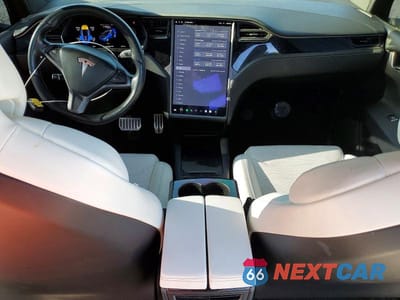 Zdjęcie 8 z 13 samochodu: 2018 TESLA MODEL X VIN:5YJXCBE42JF137392 - miniatura