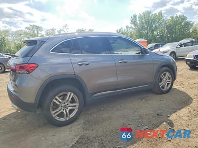 Trzecie zdjęcie samochodu z tyłu: 2023 MERCEDES-BENZ GLA 250 4MATIC VIN:W1N4N4HBXPJ481078 - miniatura