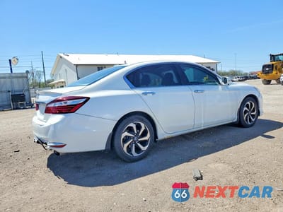 Trzecie zdjęcie samochodu z tyłu: 2017 HONDA ACCORD EXL VIN:1HGCR2F89HA071877 - miniatura