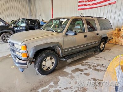 1999 CHEVROLET SUBURBAN K1500 1GNFK16R1XJ387931 - główne zdjęcie licytacji z USA - miniatura