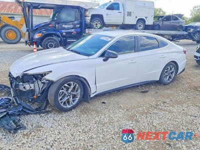 2023 HYUNDAI SONATA SEL KMHL64JA1PA302262 - główne zdjęcie licytacji z USA - miniatura