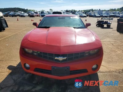 Piąte zdjęcie samochodu w środku: 2011 CHEVROLET CAMARO LT VIN:2G1FB1ED6B9110445 - miniatura