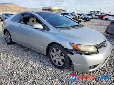Czwarte zdjęcie samochodu z boku: 2007 HONDA CIVIC LX VIN:2HGFG12657H567406 - miniatura