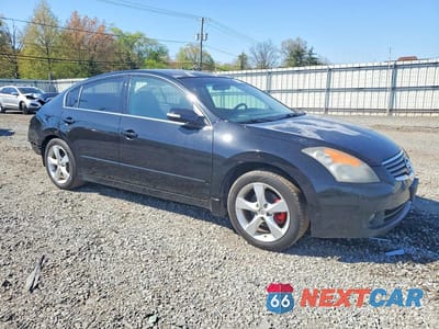 Czwarte zdjęcie samochodu z boku: 2008 NISSAN ALTIMA 3.5 SE VIN:1N4BL21EX8C130289 - miniatura