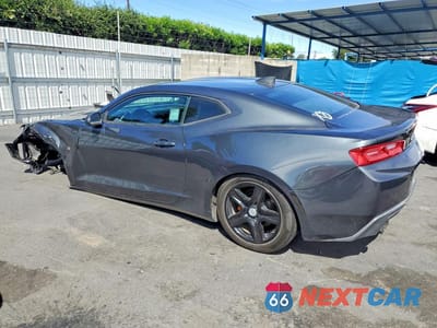Drugie zdjęcie samochodu z przodu: 2017 CHEVROLET CAMARO LT VIN:1G1FB1RX3H0164213 - miniatura