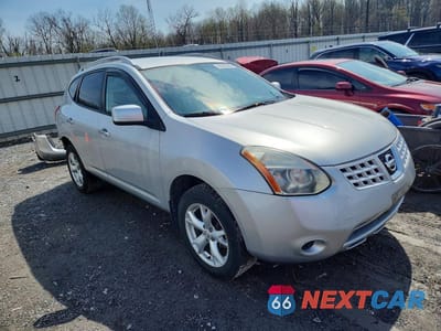 Czwarte zdjęcie samochodu z boku: 2010 NISSAN ROGUE S VIN:JN8AS5MV8AW103669 - miniatura