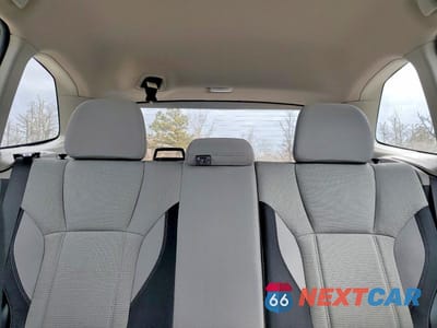 Zdjęcie 10 z 12 samochodu: 2019 SUBARU FORESTER VIN:JF2SKACC8KH508608 - miniatura