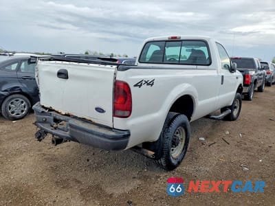 Trzecie zdjęcie samochodu z tyłu: 2004 FORD F250 SUPER DUTY VIN:3FTNF21L74MA08592 - miniatura