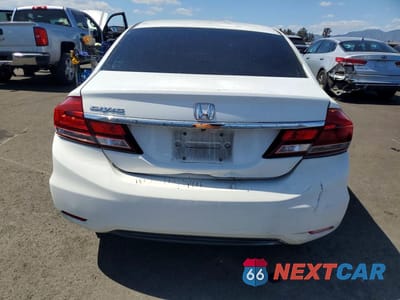 Zdjęcie 6 z 12 samochodu: 2013 HONDA CIVIC VIN:19XFB2F57DE295257 - miniatura