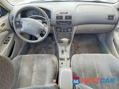 Zdjęcie 8 z 11 samochodu: 2001 TOYOTA COROLLA LE VIN:1NXBR12E01Z501263 - miniatura