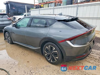 Drugie zdjęcie samochodu z przodu: 2024 KIA EV6 WIND VIN:KNDC3DLC7R5159258 - miniatura