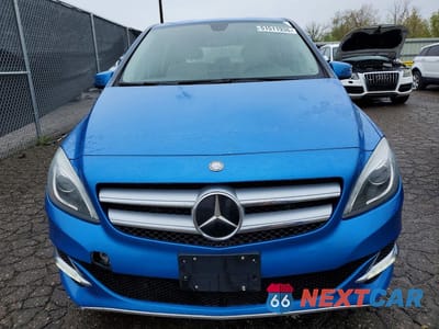 Piąte zdjęcie samochodu w środku: 2014 MERCEDES-BENZ B ELECTRIC VIN:WDDVP9AB2EJ003253 - miniatura