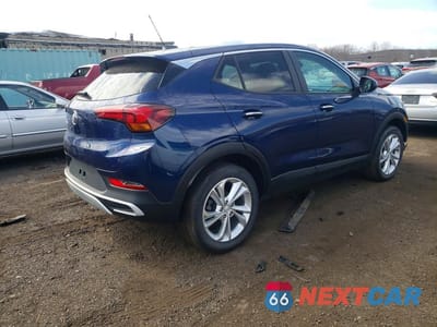 Trzecie zdjęcie samochodu z tyłu: 2023 BUICK ENCORE GX PREFERRED VIN:KL4MMBS24PB127701 - miniatura