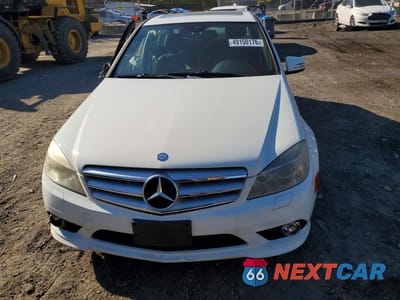 Piąte zdjęcie samochodu w środku: 2010 MERCEDES-BENZ C 300 VIN:WDDGF5EB7AA396711 - miniatura