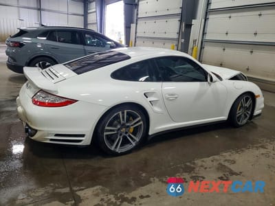 Trzecie zdjęcie samochodu z tyłu: 2012 PORSCHE 911 TURBO VIN:WP0AD2A99CS766738 - miniatura