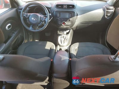 Zdjęcie 8 z 14 samochodu: 2017 KIA SOUL + VIN:KNDJP3A53H7503214 - miniatura