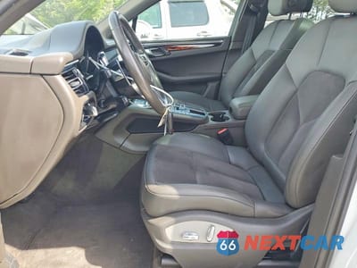 Zdjęcie 7 z 14 samochodu: 2021 PORSCHE MACAN VIN:WP1AA2A55MLB14036 - miniatura