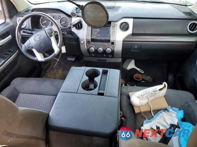 Zdjęcie 8 z 12 samochodu: 2014 TOYOTA TUNDRA SR5 VIN:5TFRY5F15EX153405 - miniatura