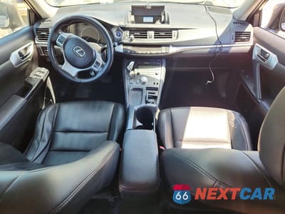 Zdjęcie 8 z 12 samochodu: 2012 LEXUS CT 200 VIN:JTHKD5BH3C2084013 - miniatura