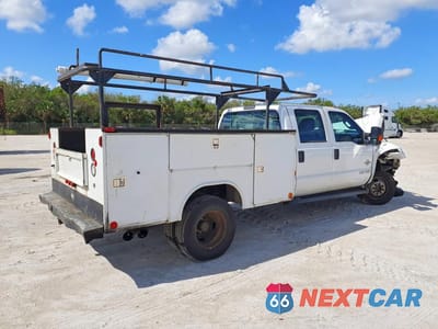 Trzecie zdjęcie samochodu z tyłu: 2016 FORD F350 SUPER DUTY VIN:1FD8W3HT1GEA69144 - miniatura