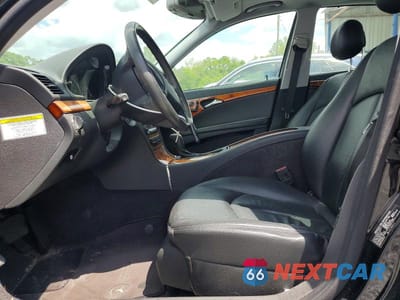 Zdjęcie 7 z 12 samochodu: 2005 MERCEDES-BENZ E 320 CDI VIN:WDBUF26J95A760259 - miniatura