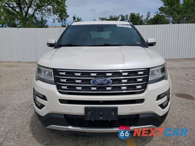 Piąte zdjęcie samochodu w środku: 2017 FORD EXPLORER LIMITED VIN:1FM5K8F82HGA59609 - miniatura