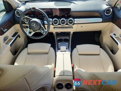 Zdjęcie 8 z 14 samochodu: 2023 MERCEDES-BENZ EQB 300 4MATIC VIN:W1N9M0KB3PN054831 - miniatura