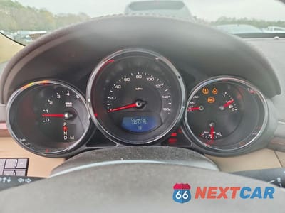 Zdjęcie 9 z 12 samochodu: 2008 CADILLAC CTS VIN:1G6DF577180137074 - miniatura