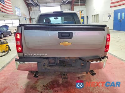 Zdjęcie 6 z 12 samochodu: 2008 CHEVROLET SILVERADO K1500 VIN:2GCEK13C681109803 - miniatura