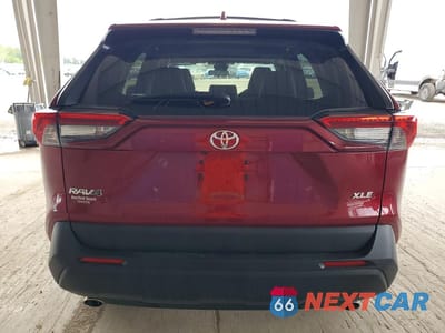 Zdjęcie 6 z 13 samochodu: 2024 TOYOTA RAV4 XLE PREMIUM VIN:2T3C1RFV2RW343967 - miniatura