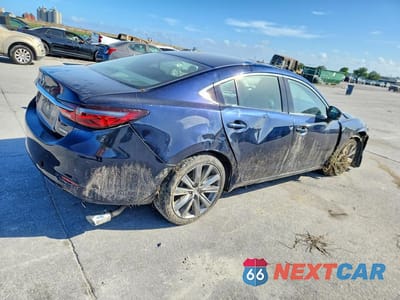 Trzecie zdjęcie samochodu z tyłu: 2021 MAZDA 6 TOURING VIN:JM1GL1VM6M1608533 - miniatura