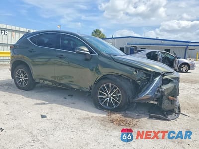 Czwarte zdjęcie samochodu z boku: 2024 LEXUS NX 350 PREMIUM VIN:2T2GGCEZ1RC046129 - miniatura