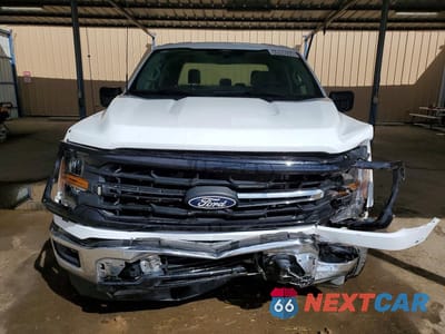 Piąte zdjęcie samochodu w środku: 2025 FORD F150 XLT VIN:1FTEW3K51SKD69147 - miniatura