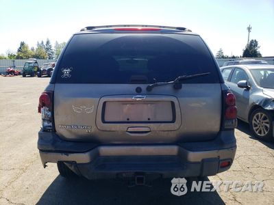 Zdjęcie 6 z 12 samochodu: 2005 CHEVROLET TRAILBLAZER VIN:1GNDT13SX52336852 - miniatura