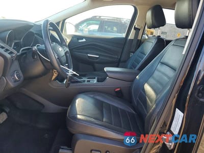 Zdjęcie 7 z 13 samochodu: 2017 FORD ESCAPE TITANIUM VIN:1FMCU9JD6HUD56539 - miniatura
