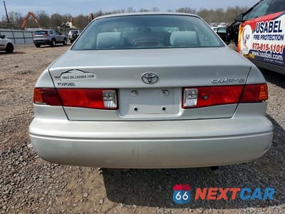 Zdjęcie 6 z 11 samochodu: 2000 TOYOTA CAMRY CE VIN:4T1BG22K4YU006656 - miniatura