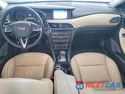 Zdjęcie 8 z 14 samochodu: 2017 INFINITI QX30 LUXURY VIN:SJKCH5CR9HA018898 - miniatura